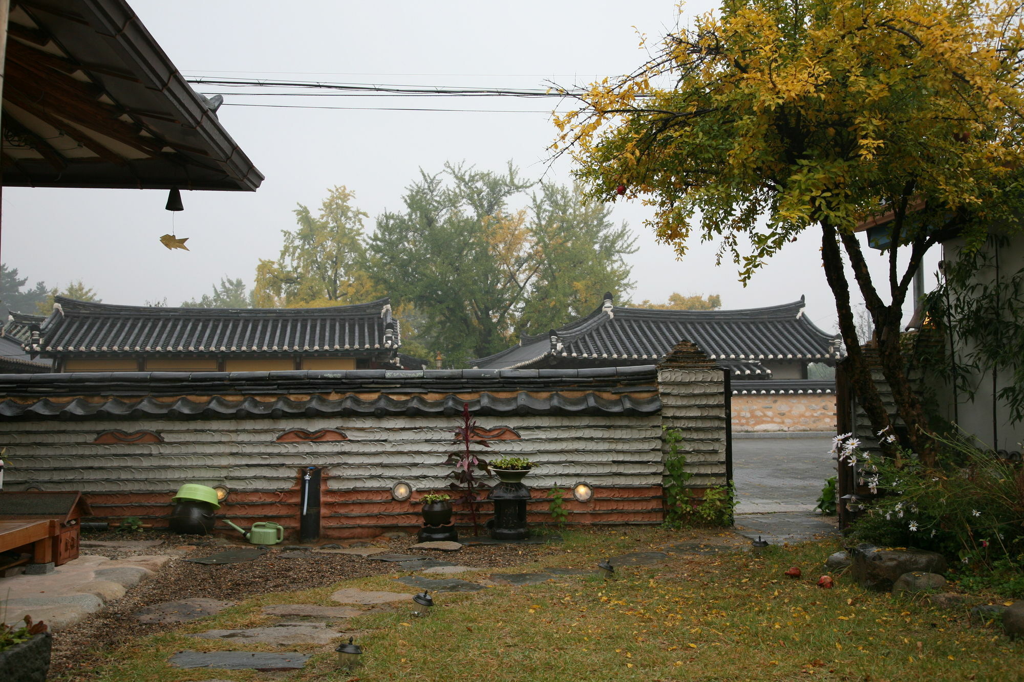 Floral Space Hanok Guesthouse Gyeongju Exterior photo
